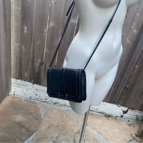 Rebecca Minkoff Love Chevron-Quilted Crossbody Bag in black - Picture 4 of 10